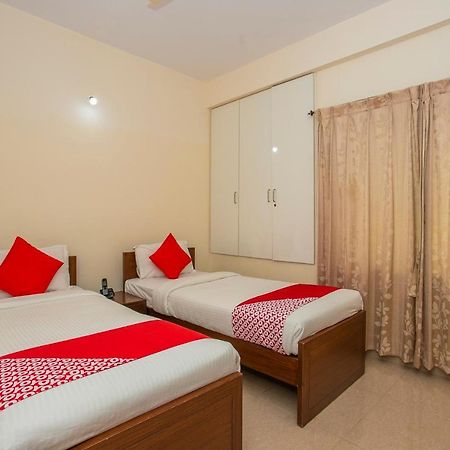 Oyo 4797 Lulu Hospitality Hotel Yelahanka Ngoại thất bức ảnh