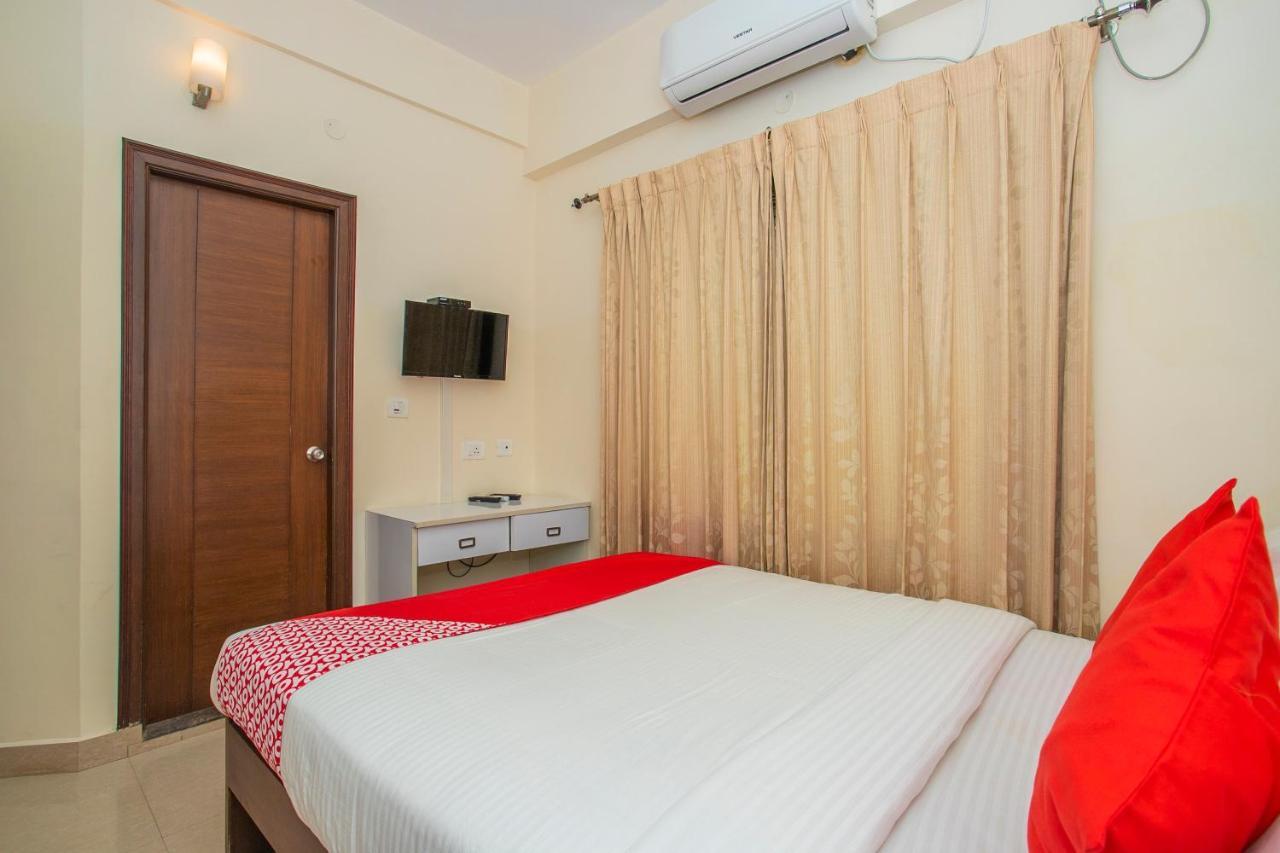 Oyo 4797 Lulu Hospitality Hotel Yelahanka Ngoại thất bức ảnh
