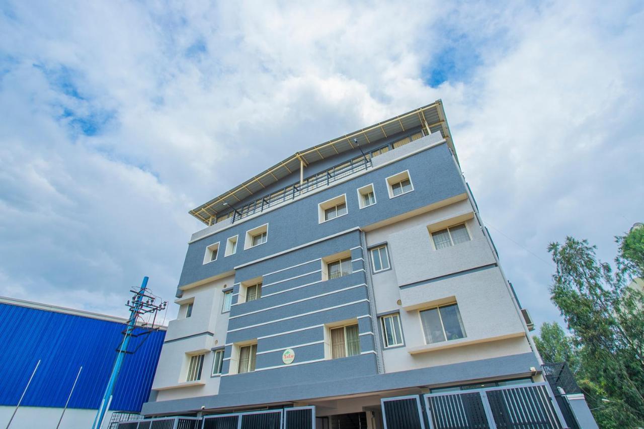Oyo 4797 Lulu Hospitality Hotel Yelahanka Ngoại thất bức ảnh